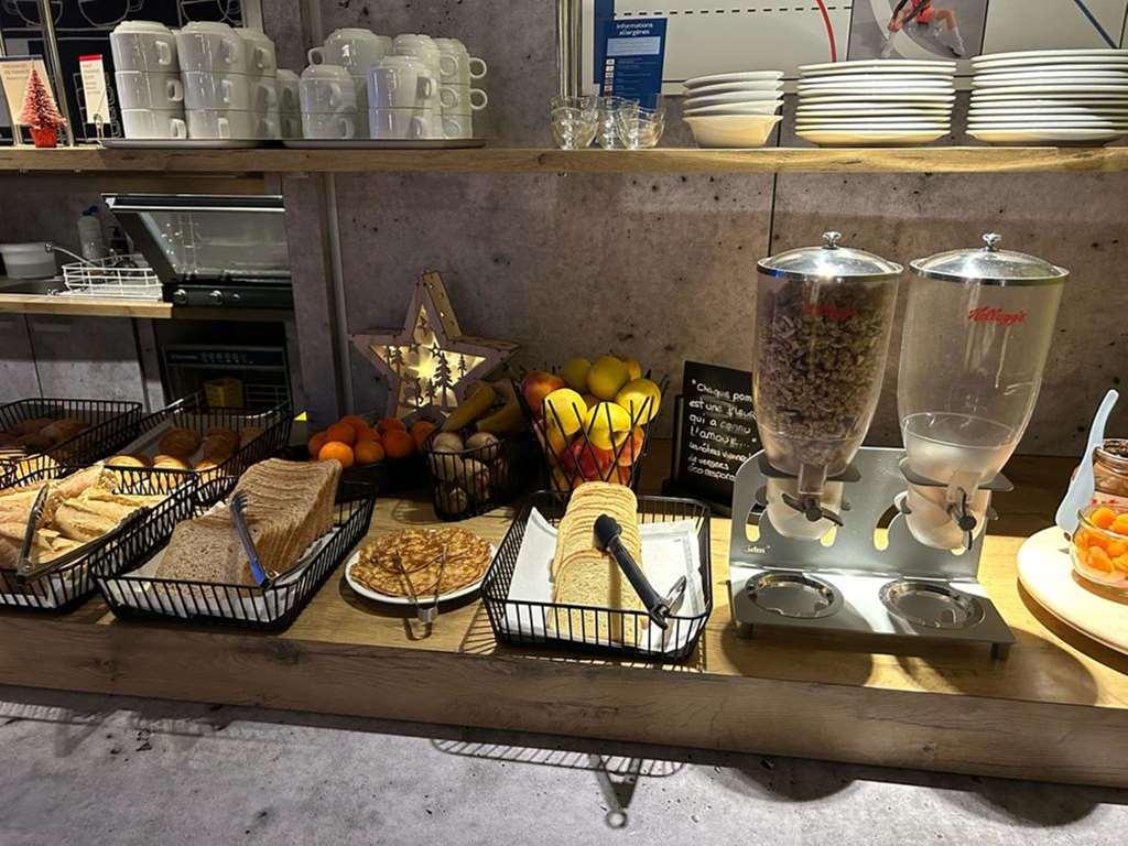 Ibis Budget Nantes Nord Saint Herblain Restoran foto