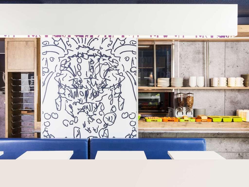 Ibis Budget Nantes Nord Saint Herblain Restoran foto